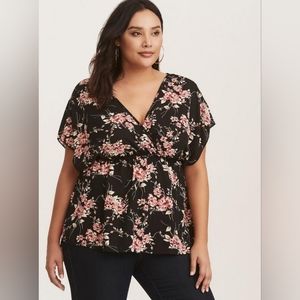 NWOT Torrid 2 Babydoll Georgette Surplice Top